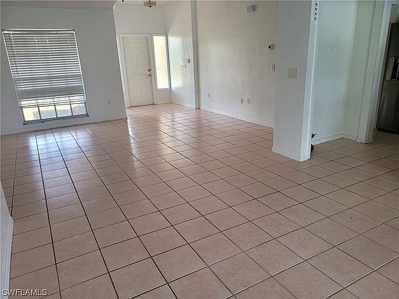 2nd image of 1431 Ford Cir