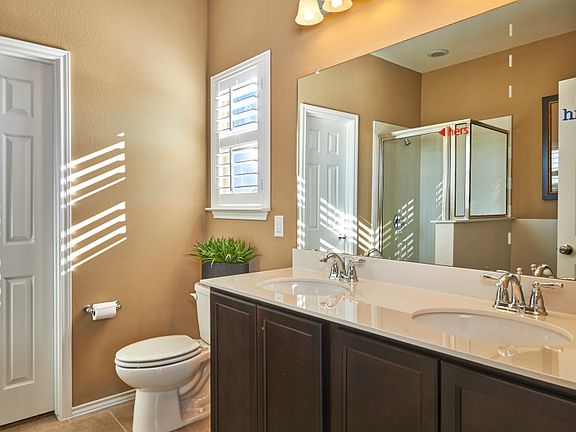 Owner s Bath