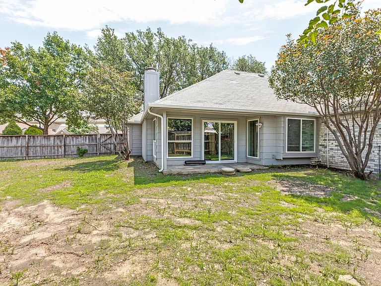 4111 Ocean Reef St — Photo 24