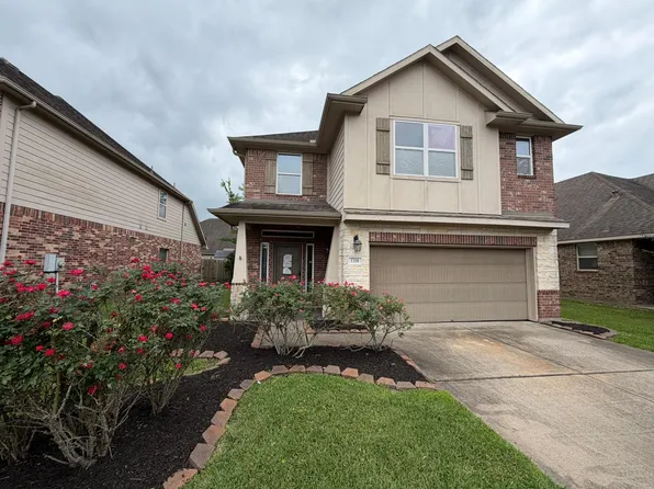 1310 Ainsley Way Dr, Pearland, TX 77581