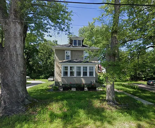 30 Baker St Photo 1