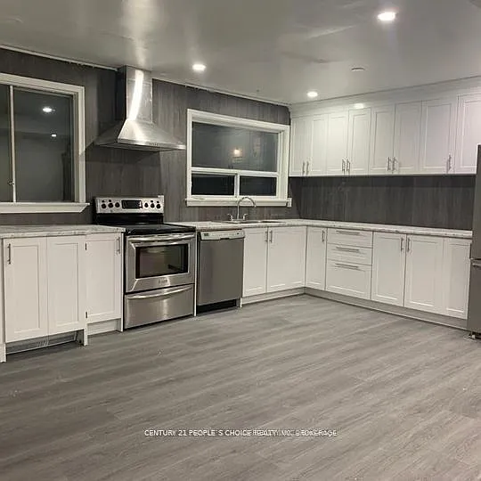 3 bed, $3,000 — Photo 2