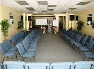 1434 Hempstead Tpke, Elmont, NY 11003