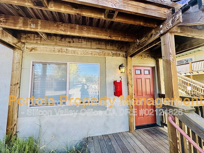1st image of 985 30th Ave APT 5