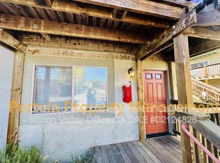 985 30th Ave APT 5, Santa Cruz, CA 95062