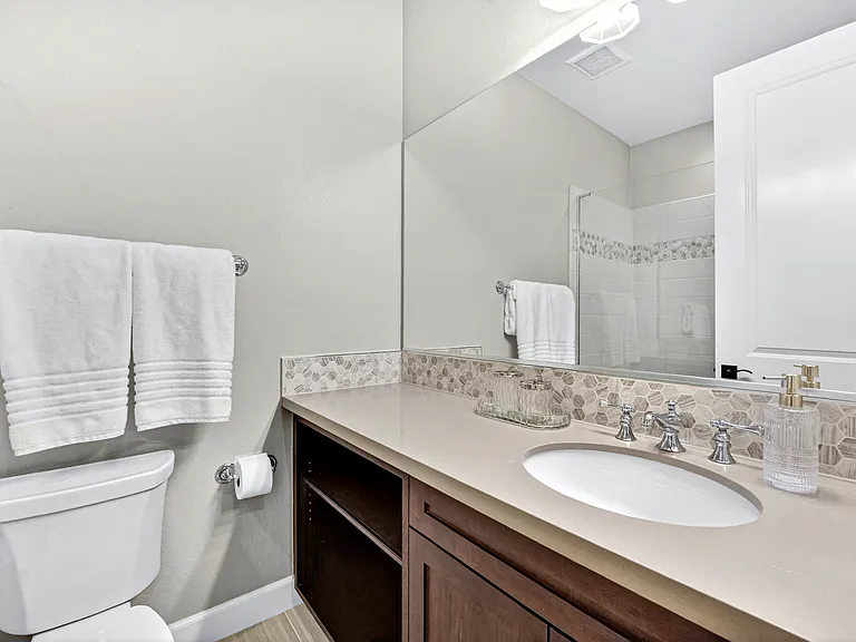 55120 Autumn Valley Ct — Photo 40
