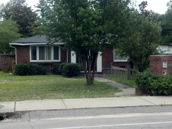 1615 Holland St, West Columbia, SC 29169