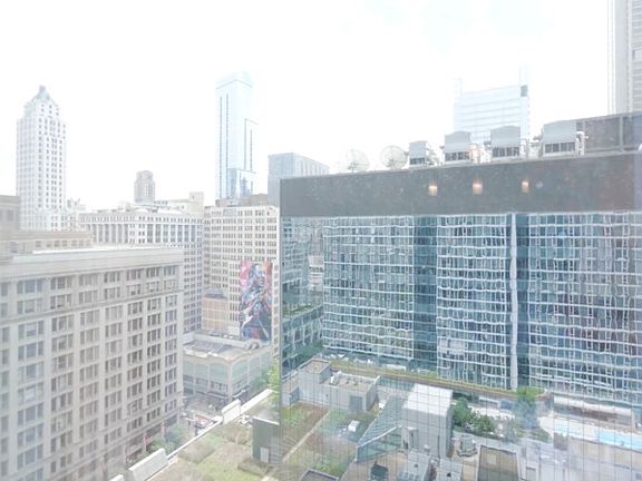 5th image of 21 W Randolph St