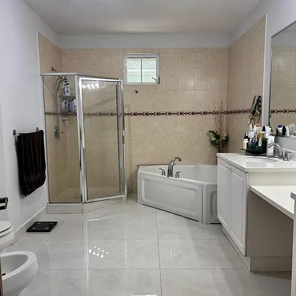 B7 Brighton Country Clb — Photo 21
