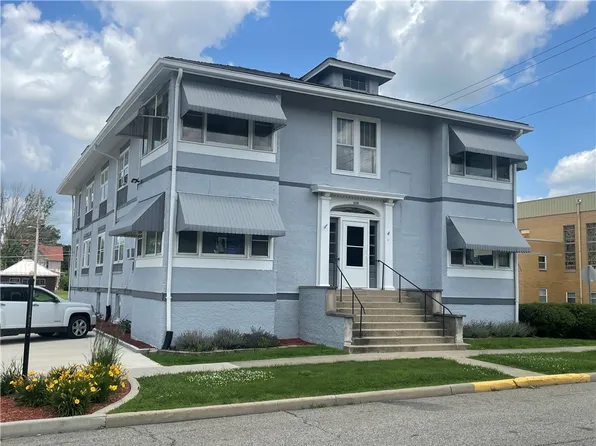 428 E Main St, Hoopeston, IL 60942