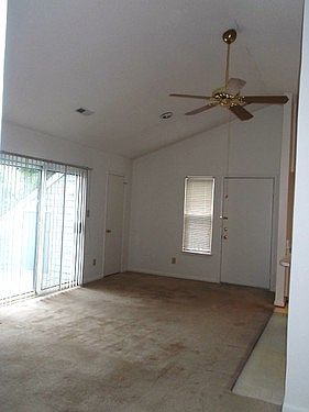1st image of 6 Ridgewood Pkwy APT D