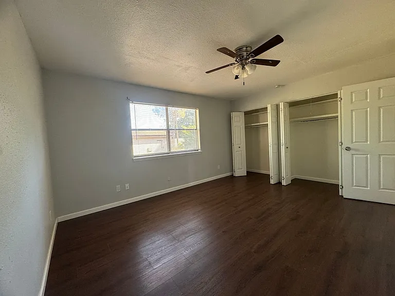 1211 Harvard Dr — Photo 9
