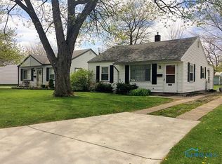 1157 Hugo St, Maumee, OH 43537