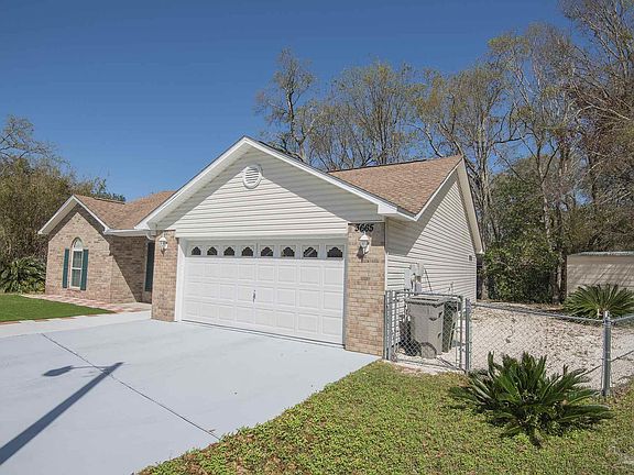 3rd image of 3665 Sagamore Dr