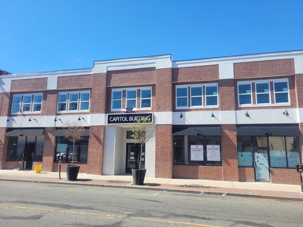 37 Main St #2