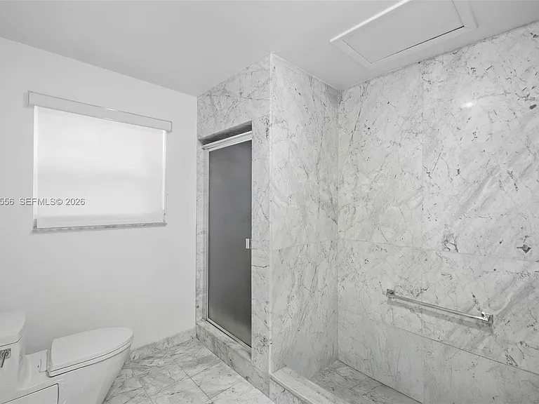 4925 Collins Ave #1A — Photo 16