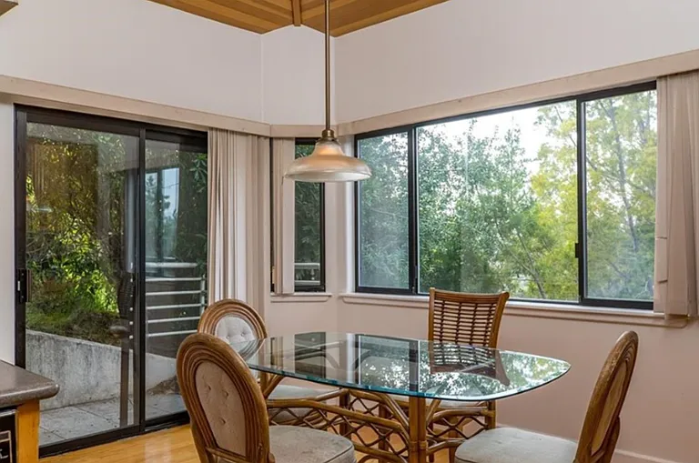 2246 Santa Ynez Ave — Photo 12