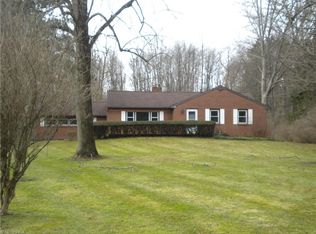 3632 Sampson Rd, Youngstown, OH 44505