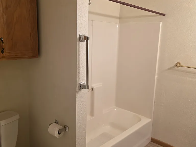 107 Kendall St — Photo 21