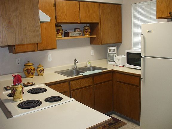 4th image of 256 Lake Havasu Ave S APT B51