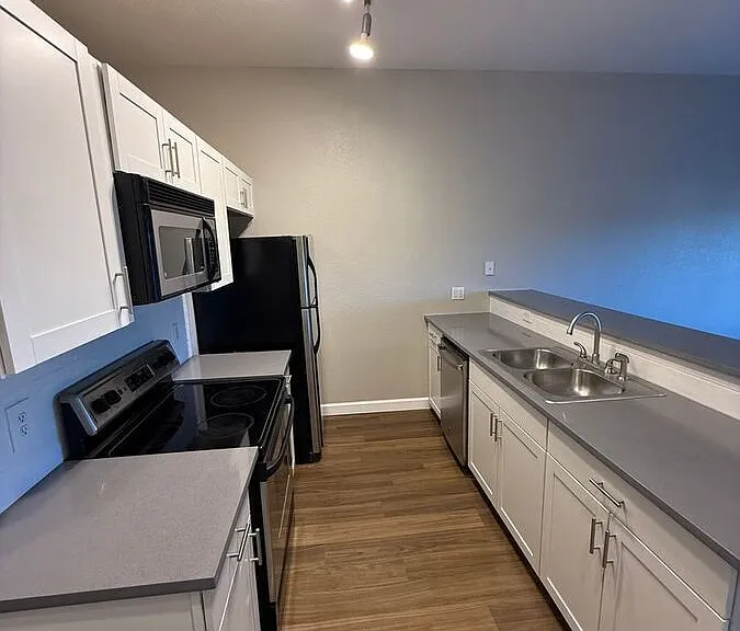 15475 E Andrews Dr #315 — Photo 2