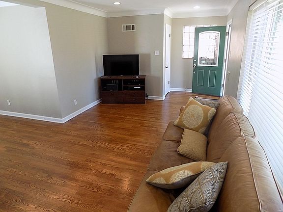 5th image of 5458 Lindenwood Ave