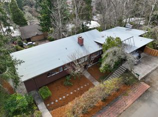 2382 Malabar Dr, Eugene, OR