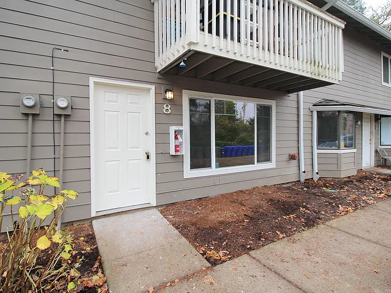 Raleigh Heights — Photo 31