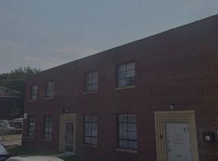 47 Roselle St, Mineola, NY 11501