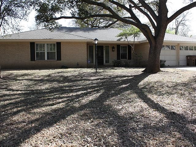 1st image of 2801 Chatterton Dr