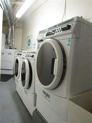 Sold by Mitra Hakimi Realty Group, LLC | media 25