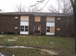 305 Wilshire Dr, Sandwich, IL 60548