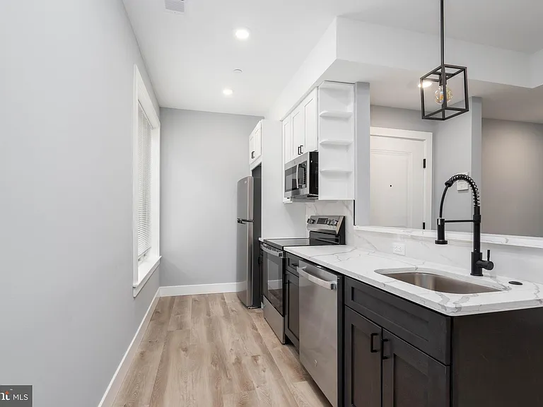 2323 E Cabot St #2 — Photo 6