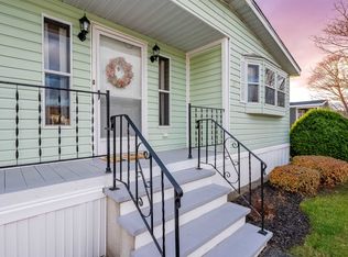 27 Tamarack Ln, Rochester, NH 03867