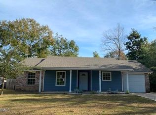1704 S 1st St, Ocean Springs, MS 39564