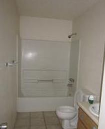 4th image of 712 Verdell St