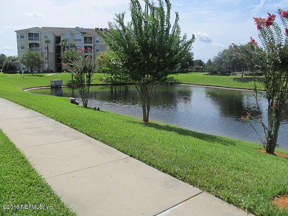 4th image of 7801 Point Meadows Dr Unit 4102