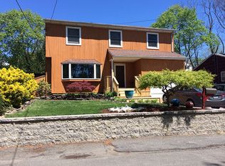 4 Margaret Ln, Huntington, NY