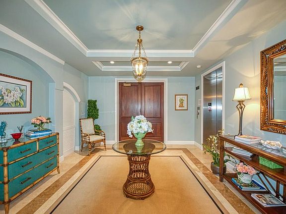 3rd image of 10 Beachside Dr APT 302