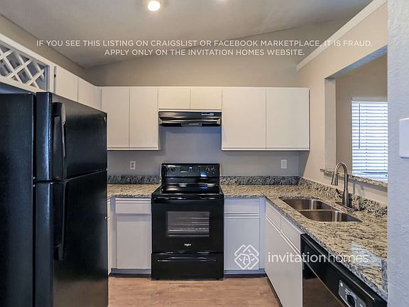 5th image of 622 Valley Spring Dr