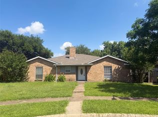 738 Brighton Ln, Garland, TX 75043