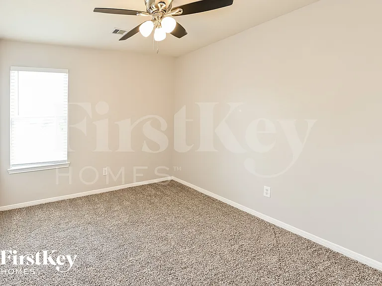 8110 Oahu Ct — Photo 10