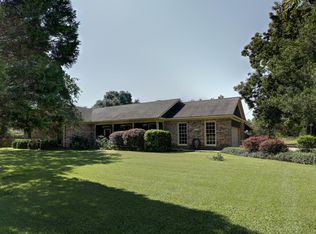 2000 Sugar Mill Rd, New Iberia, LA 70563