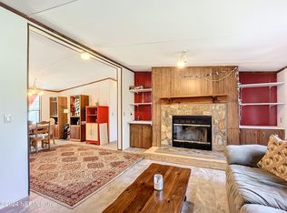 107 Edgewater Rd, Satsuma, FL 32189