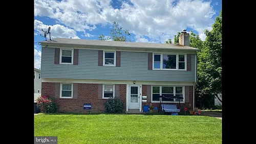 4 Madison Rd #B Photo 1