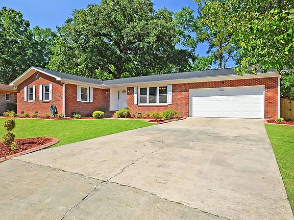 2nd image of 8045 Nantuckett Ave