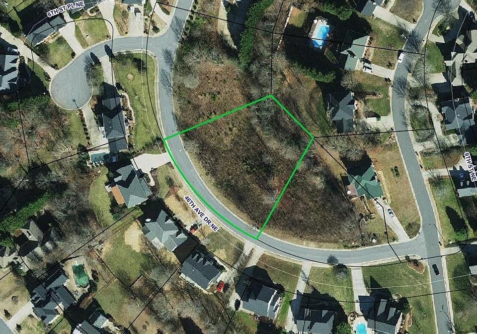 2nd image of 827 46th Avenue Dr NE #49