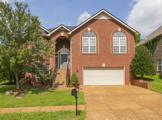 7337 Campton Rd, Nashville, TN 37211