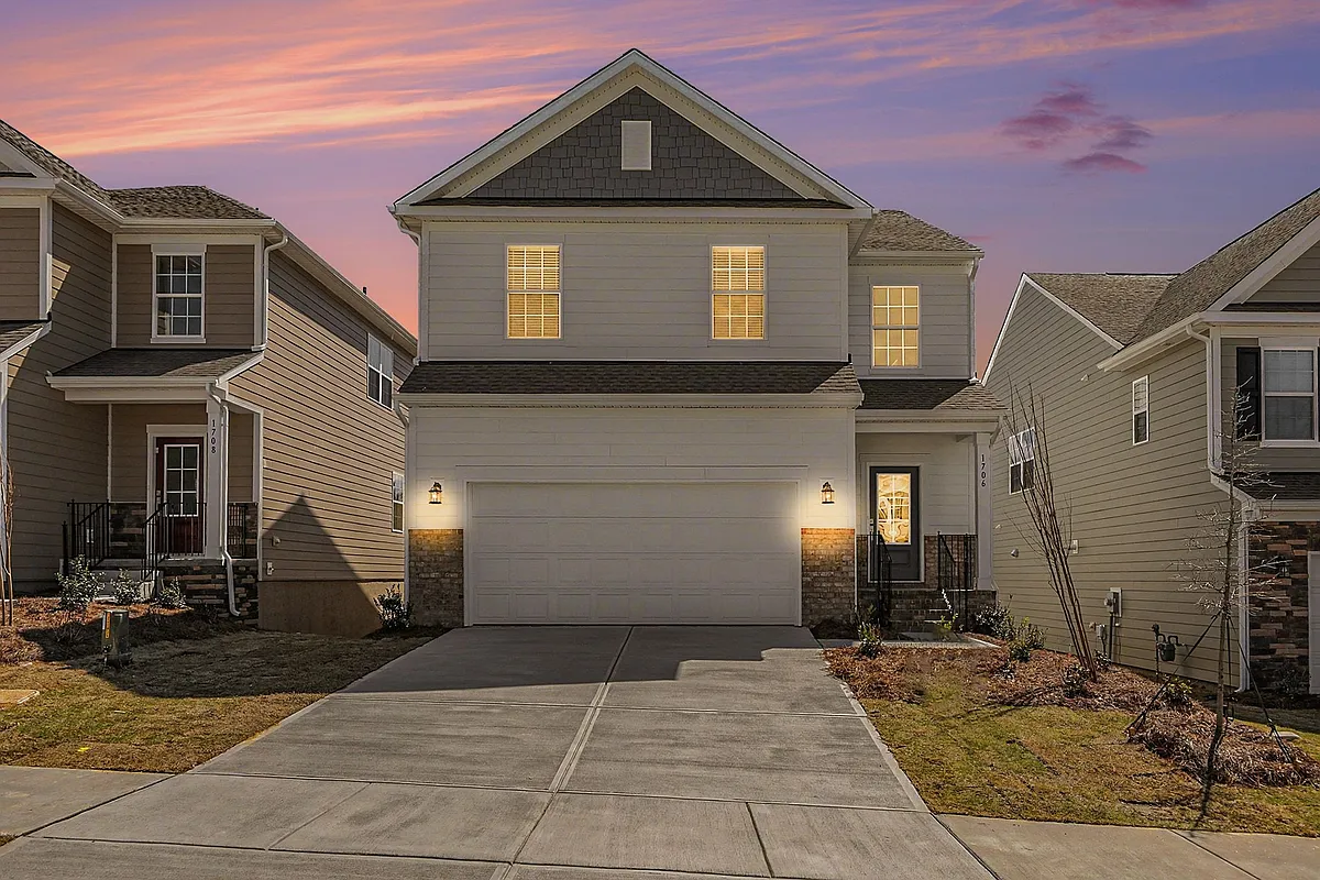 Building Photo - 1706 Heron Ct