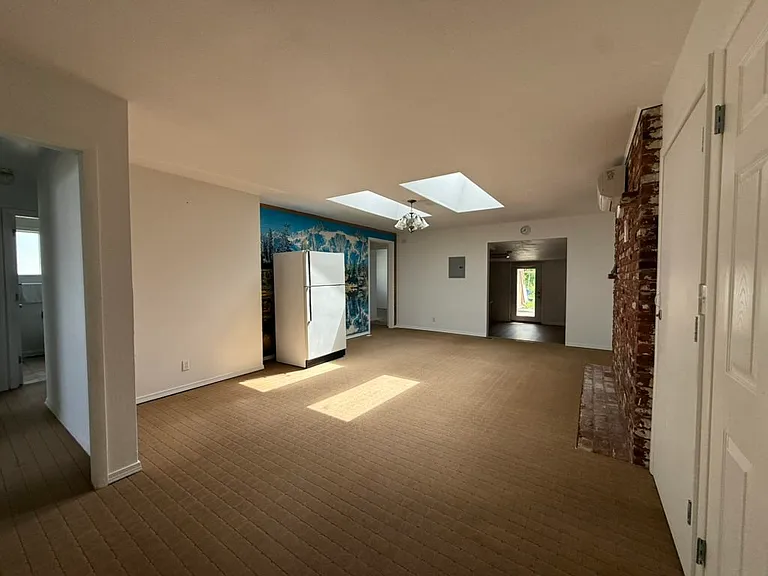 4330 Monroe Ave NE #2 — Photo 4